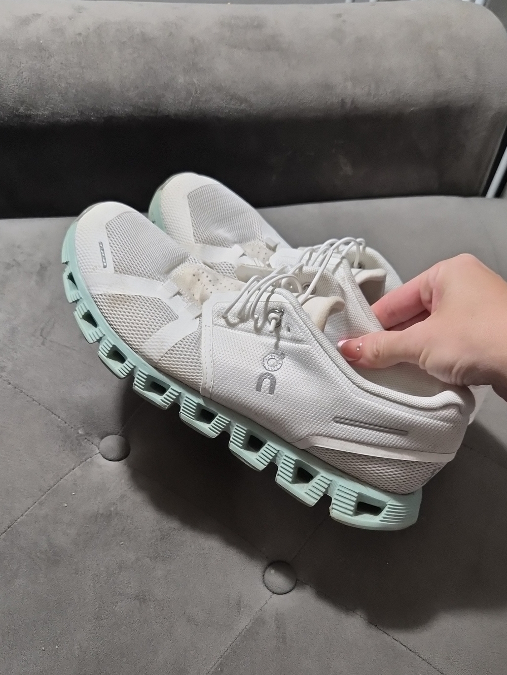 On Cloud 8.5 Shoes Light Mint-Trim White Women's Running Sneakers
